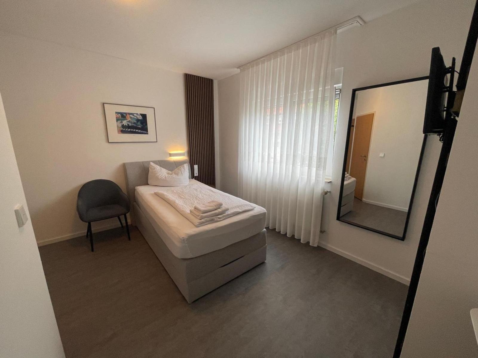 Hotel Loewen Kusterdingen Bagian luar foto
